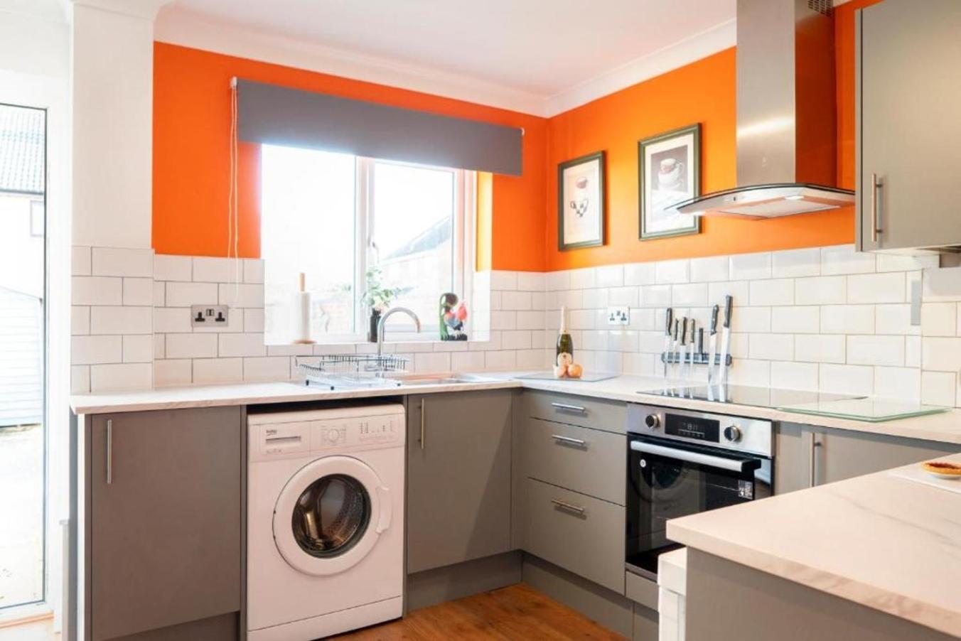 Modern 2 Bed House Close To Village Centre Kidlington Esterno foto